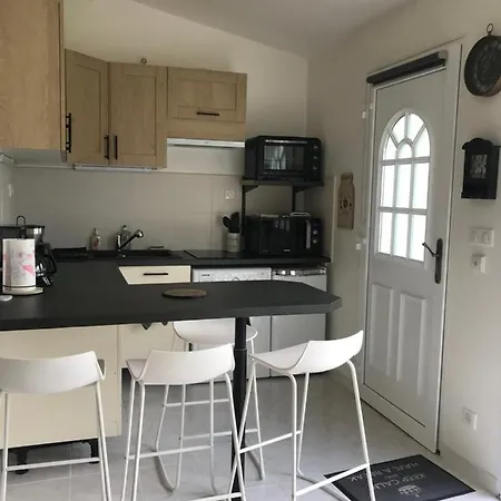 35m2 A 3 Km De La Gare D Angouleme Avec Draps Et Linge De Maison Fournis Le Gond-Pontouvre