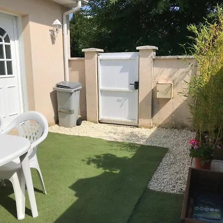 35m2 A 3 Km De La Gare D Angouleme Avec Draps Et Linge De Maison Fournis Feriehus Le Gond-Pontouvre